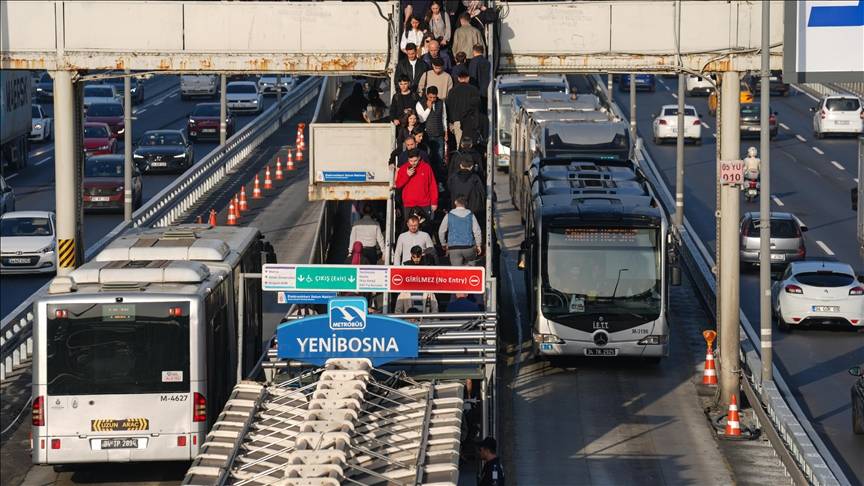 Bugün toplu taşıma ücretsiz mi? 29 Ekim’de Marmaray, metrobüs, metro ve otobüsler bedava mı? 4